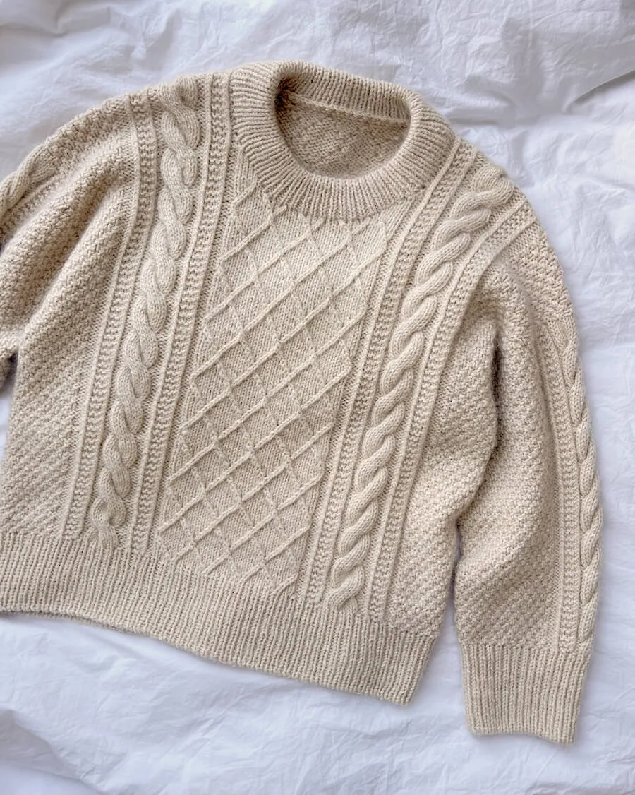 Moby sweater from Petiteknit, No 1 yarn kit