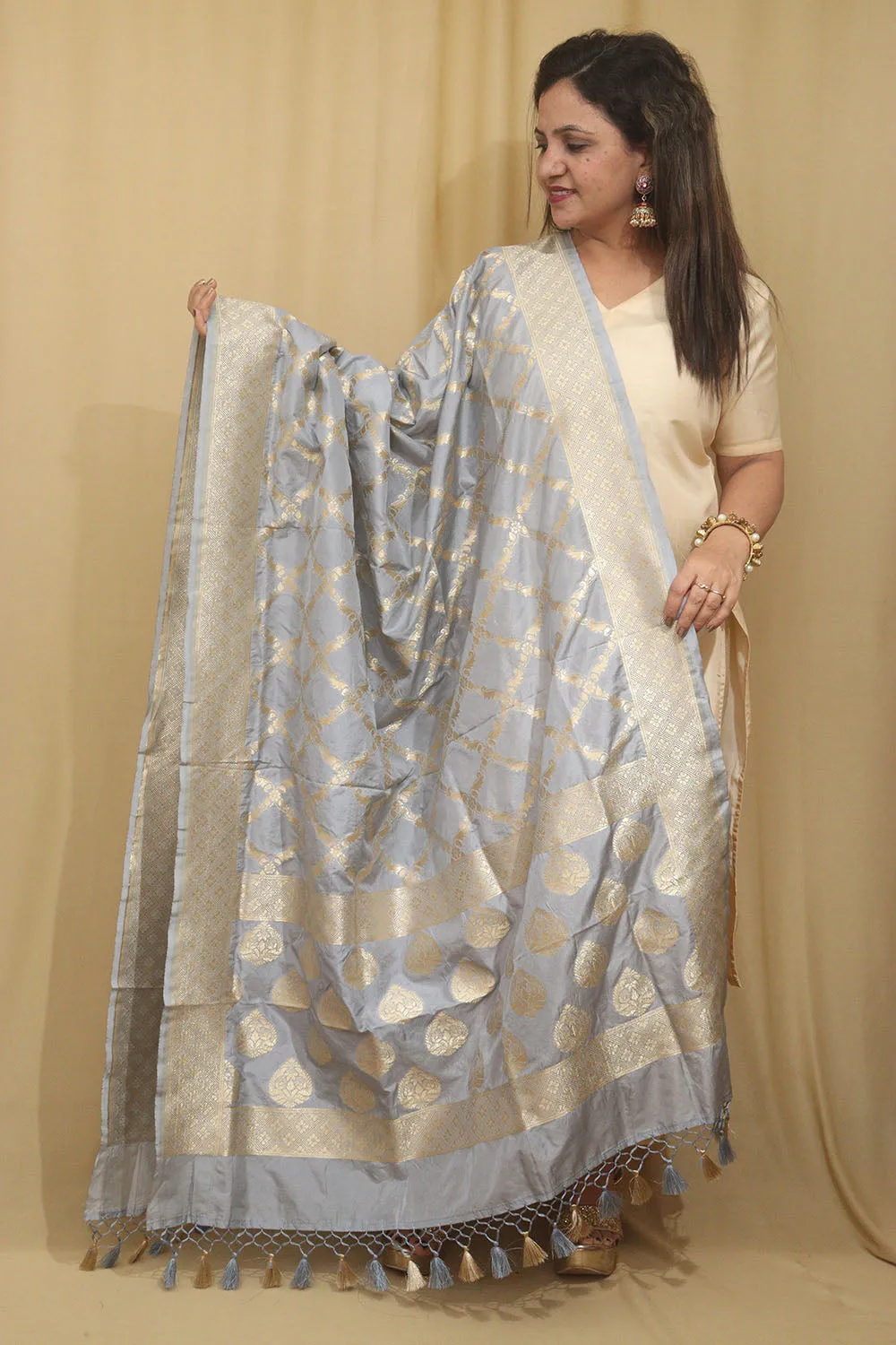 Timeless Beauty: Elegant Grey Banarasi Silk Dupatta